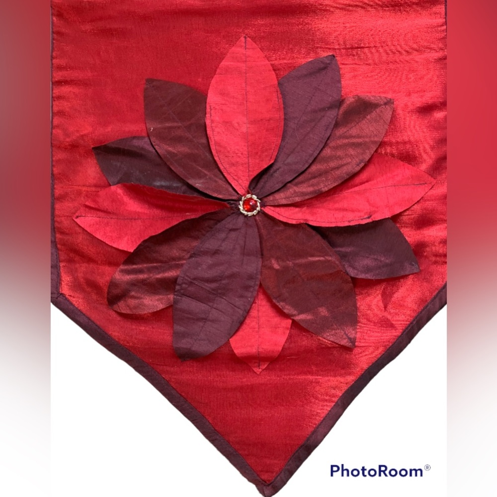 Christmas table runner